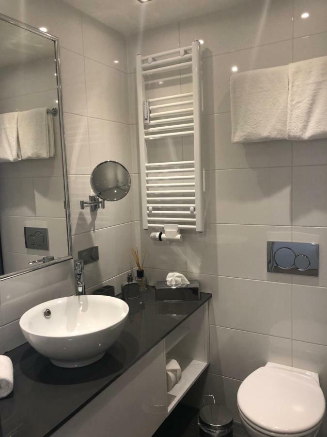 Wohnung Edelweiss - Wohnen Auf Zeit - Homeoffice - Nah Am See - Buchbar Ab 28 Naechte Schliersee Extérieur photo